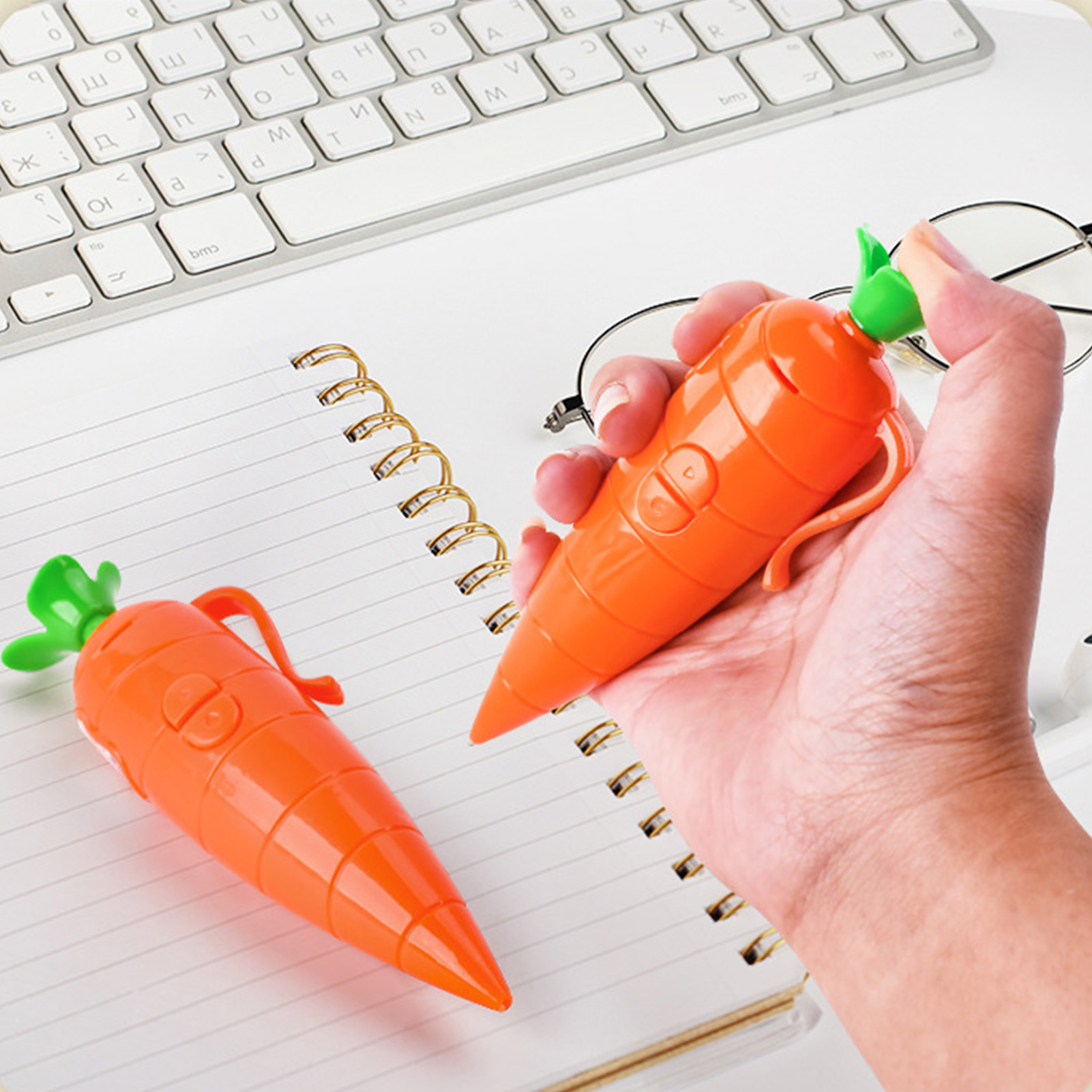 ニンジン型ボイスレコーダーペン 2-in-1 多機能ボールペ - Voice Recorder Pen のレビューと価格
